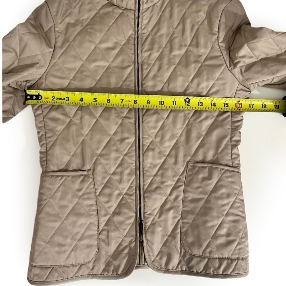 Burberry Quilted Jacket - Picture 4 of 12